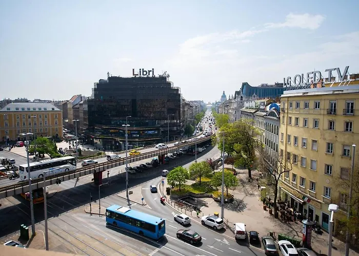 Very Central - Sunny - Comfy